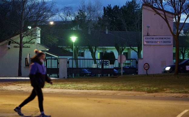 Detectado un brote de COVID-19 en una residencia de Ávila que había comenzado con la vacunación