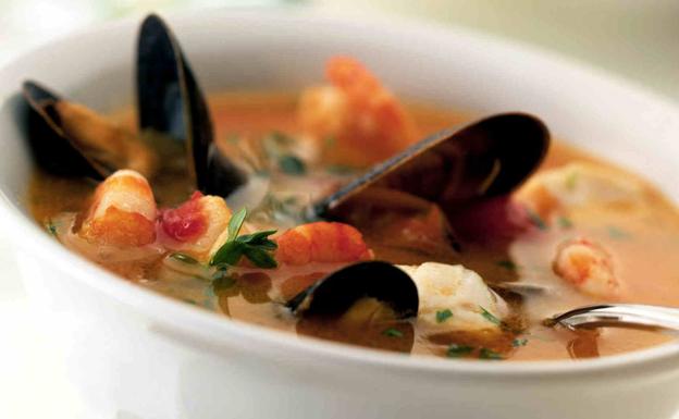 Sopa de pescado para que el cuerpo entre en calor