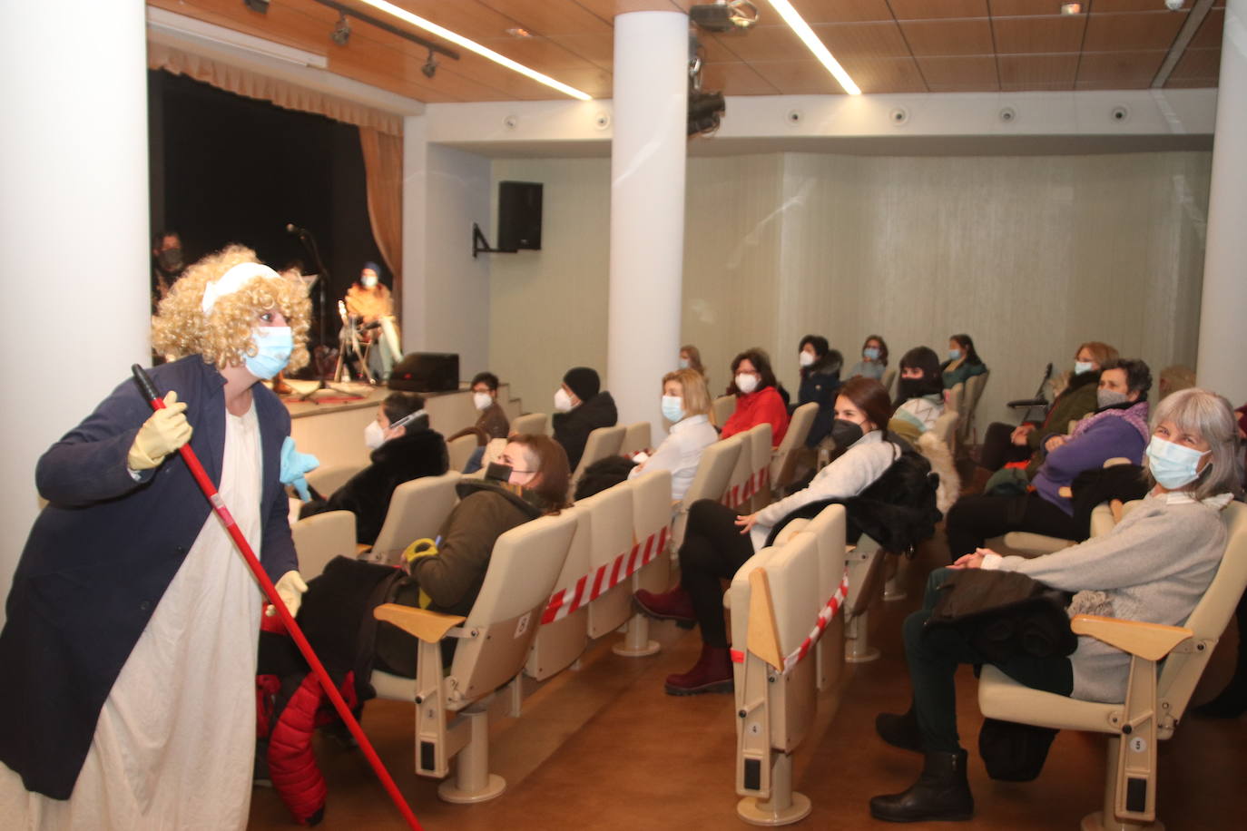 La poesía resiste en un mundo postapocalíptico