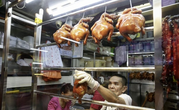 Comer en un 'hawker'