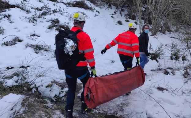 Complicado rescate a una mujer de 58 años en la zona de la cascada del Gualtón