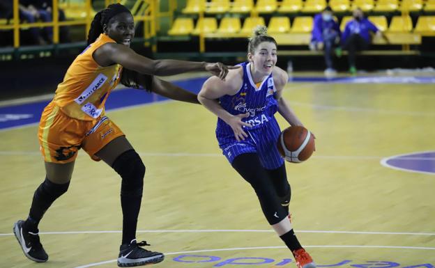 Katie Lou Samuelson, de Avenida, de nuevo en el quinteto ideal de la jornada en la Liga Endesa