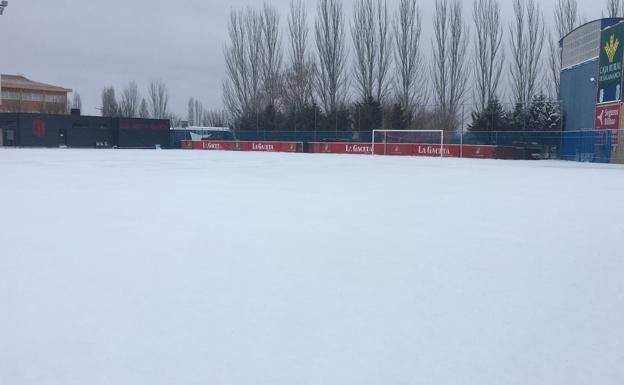 El derbi entre Santa Marta y Salamanca UDS B aplazado por la nieve se jugará este miércoles