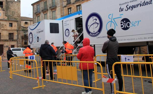 La Junta de Castilla y León realizará cribados en 13 zonas esta semana