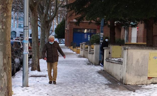 El mal estado del firme deja seis heridos por caídas y 36 accidentes