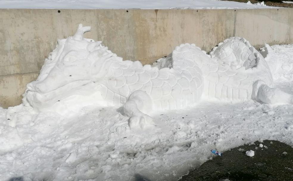 La nieve hecha escultura