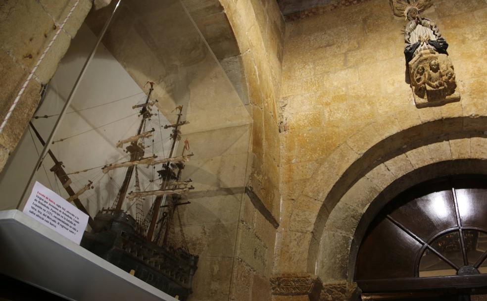El barco perdido de la 'batalla de Lepanto' que custodia la iglesia del Mercado de León
