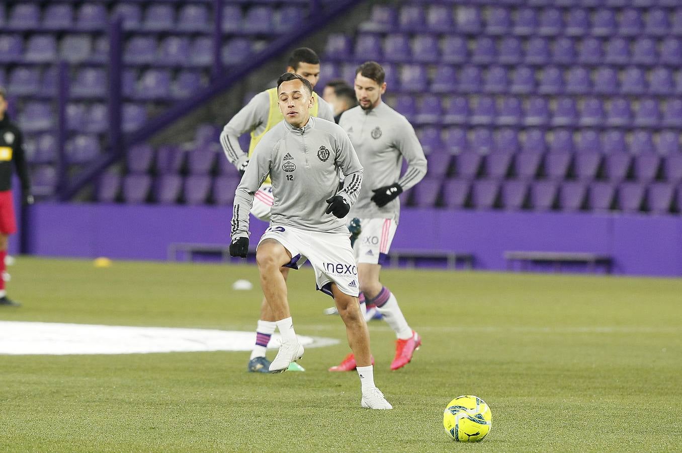 Empate del Real Valladolid ante el Elche (2-2 )
