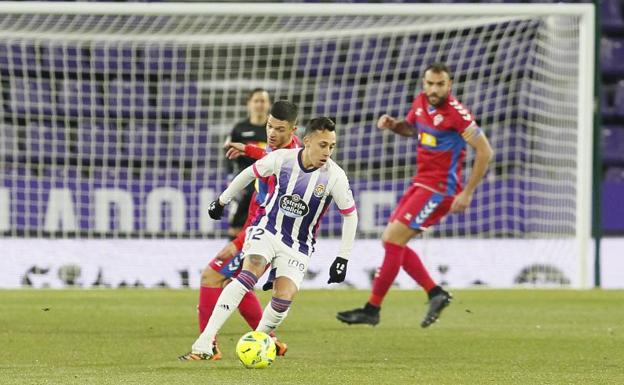 El Real Valladolid salva un punto para evitar caer en el descenso