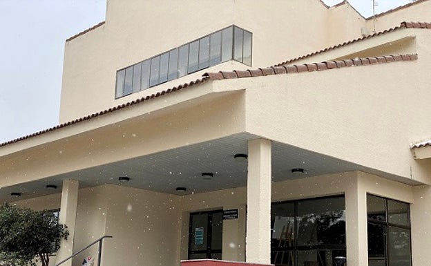 Hospitalizado un residente contagiado en el brote de la Residencia de las Infantas en Ávila