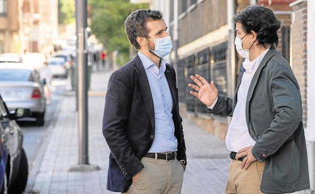 Casado y Mañueco medirán fuerzas con los relevos en las direcciones del partido en Castilla y León