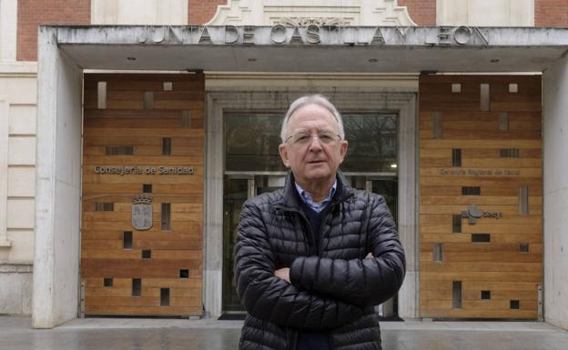 Blanco Varela: «Llegan dos semanas duras que llenarán las UCI; sufriremos dos meses de fuerte presión»