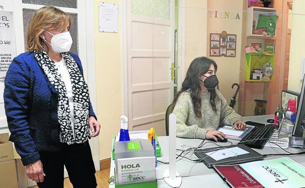 La Asociación del Cáncer en Palencia crea un comité técnico para ayudar más al paciente