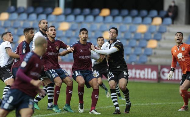 El líder Unionistas quiere 'eliminar' a un rival directo