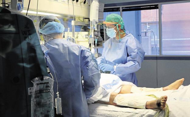 Médicos de Valladolid advierten de un «escenario de colapso inmediato»