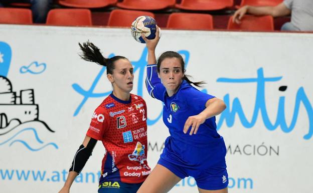 Las jugadoras del Aula dan negativo y disputarán la Copa ante Porriño