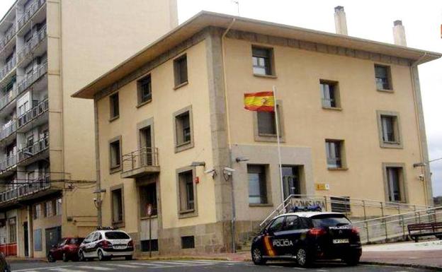 Un brote de covid en la Comisaría de Béjar obliga a trasladar a agentes desde Salamanca