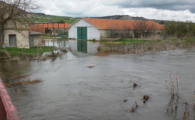La CHD mantiene avisos por crecida en seis ríos en la comunidad, con riesgo importante en el Eresma