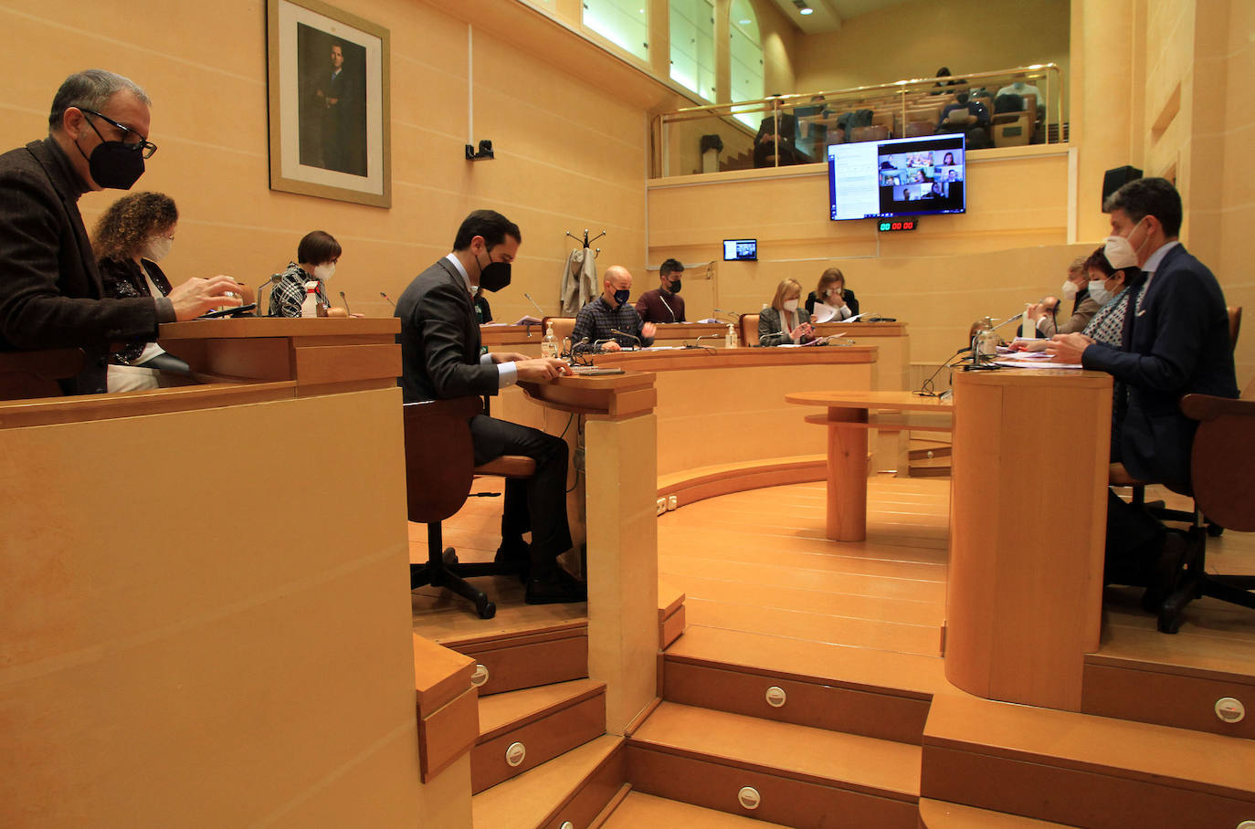 El pleno rechaza la moción del PP de usar los fondos de contingencia para ayudas directas