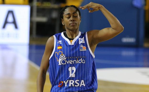 Katie Lou Samuelson y Tiffany Hayes, del CB Avenida, en el quinteto ideal de la jornada 23 en la Liga Endesa