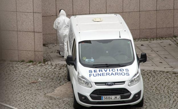 Febrero tampoco da tregua: dos muertes en el Hospital de Segovia y 15 ingresados en la UCI