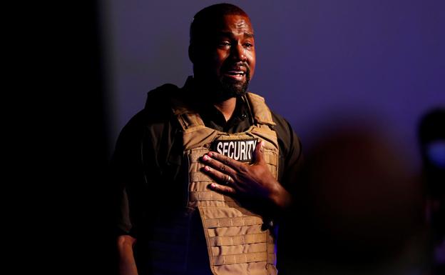 Kanye West mantiene una deuda de 25 millones de euros con sus aproximadamente 1.000 empleados