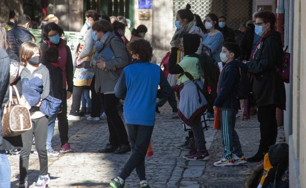 Más de 1.600 escolares de Segovia permanecen en cuarentena