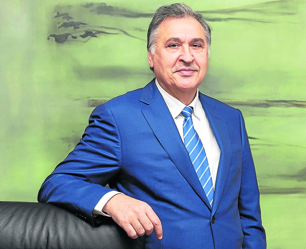 «Vamos a mantener la política de reinversión y creación de empleo»