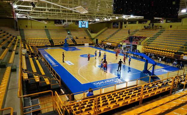 El CB Avenida comunica un positivo por covid en un miembro del staff técnico de la primera plantilla