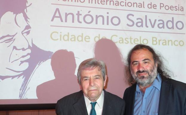 El premio poético Antonio Salvado, cuyo jurado preside Alencart, recibe casi 1.200 obras