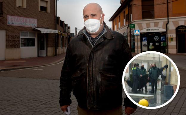 El agente fuera de servicio que capturó a un presunto atracador en Aldeamayor: «No pensé que podía haberme clavado el cuchillo»