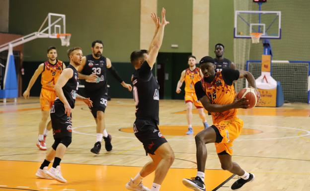 Aplazado el Marbella-Aquimisa Carbajosa por un posible positivo en el último rival de los salmantinos