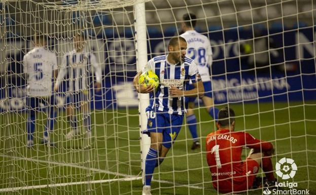 La Ponferradina doblega al Alcorcón
