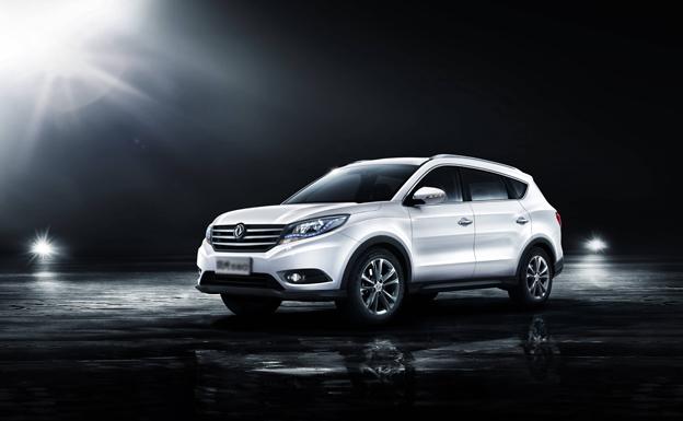 El DFSK 580, en sus acabados Intelligent y Luxury, un lujo a tu alcance