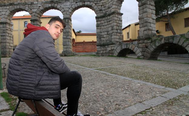 'Radioterapia en Segovia Ya' a ritmo de rap