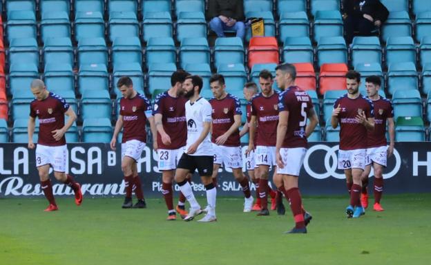 El Pontevedra da el golpe casi definitivo al Salamanca UDS (1-3)