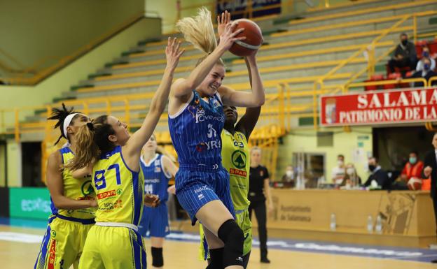 Festival anotador del CB Avenida en el debut de Bella Alarie (107-66)