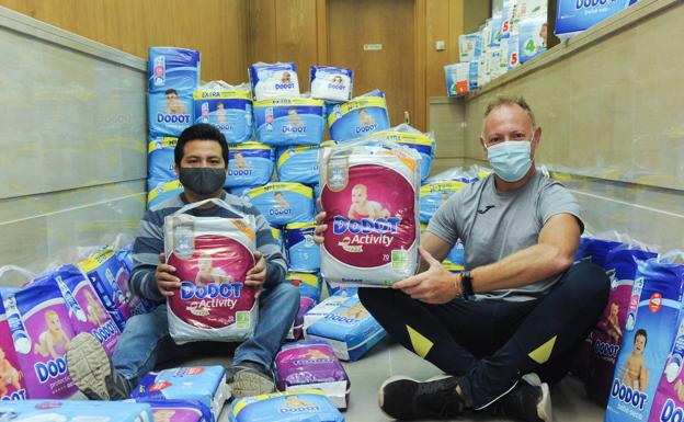 Los 10.000 pañales de La Rubia: la respuesta solidaria de Valladolid a un chapuzón bajo cero en el Pisuerga