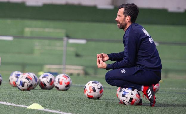 Chuchi Jorqués: «Ganar al Celta B sería un punto de inflexión, necesitamos que el trabajo se vea refrendado en resultados»
