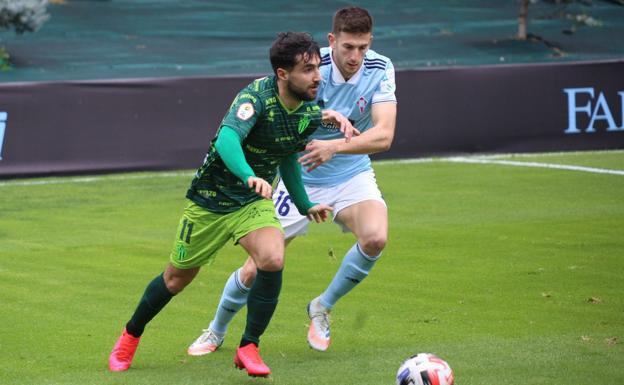 El CD Guijuelo se hunde un poco más en Barreiro (2-1)