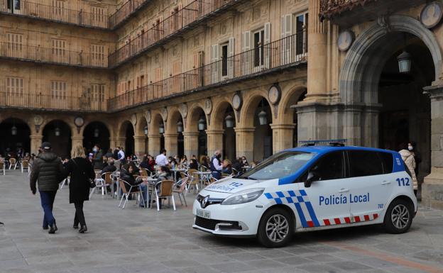 Salamanca, con 143, vuelve a ser la provincia de Castilla y León con más multas por el mal uso de la mascarilla