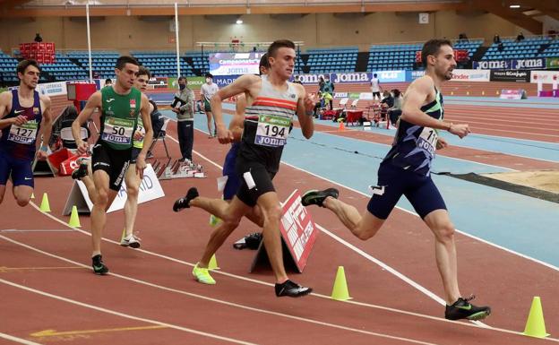 Álvaro de Arriba estrena su título nacional con marca del año en el World Indoor Tour de Madrid