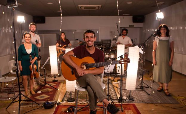 Nacho Prada troca su suerte en las canciones que presenta en el LAVA