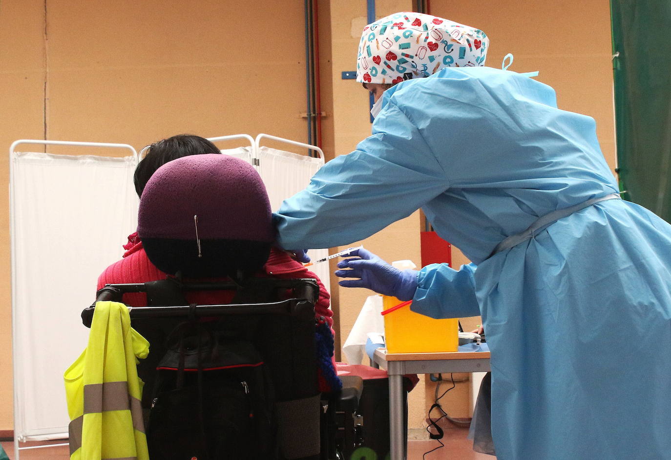 Sanidad duplicará la capacidad de vacunación en el Pedro Delgado