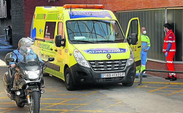 Palencia reduce a la mitad la cifra de contagios en una semana, pero mantiene una alta ocupación UCI