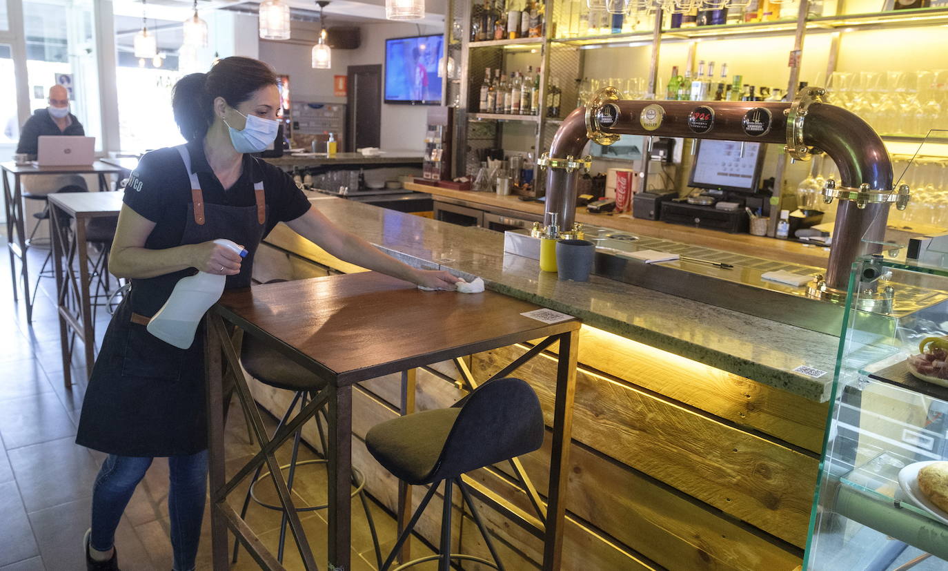 Los hosteleros de Valladolid consideran desproporcionado cerrar las comunidades en Semana Santa