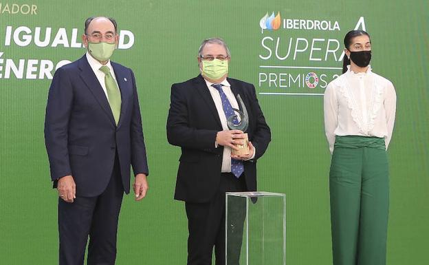 Iberdrola lanza sus II Premios SuperA para impulsar la igualdad de género a través del deporte
