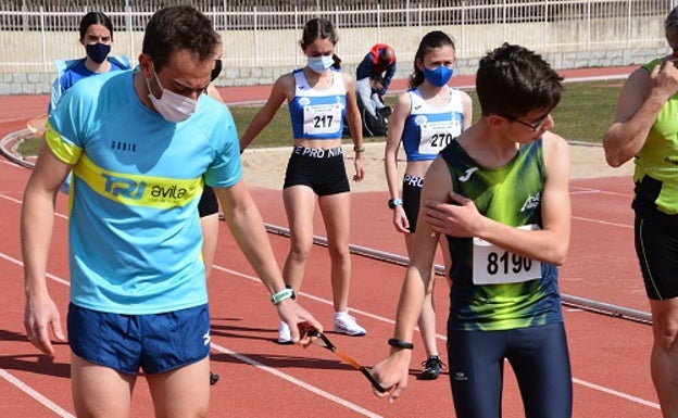 La Delegación de Atletismo de Ávila acusada de no dejar participar en una de sus pruebas a un atleta con discapacidad visual