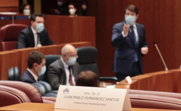 Mañueco acusa a Tudanca de sembrar «cizaña» y el socialista le reprocha actuar «tarde y mal»