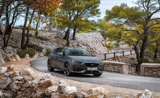 El Cupra León amplía su oferta mecánica